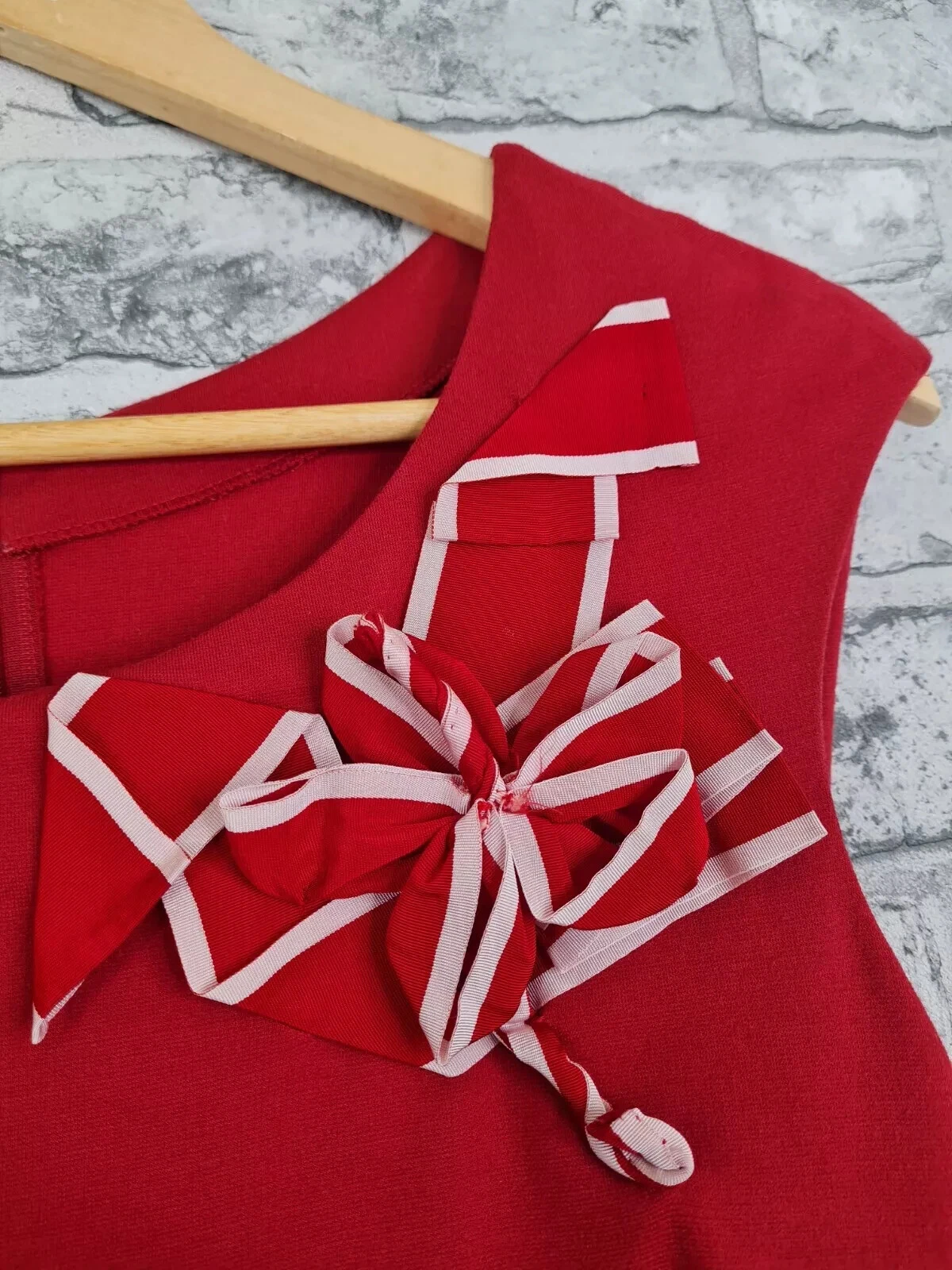 Abito Moschino Taglia 10 Rosso Vintage Economico E Chic Autentico