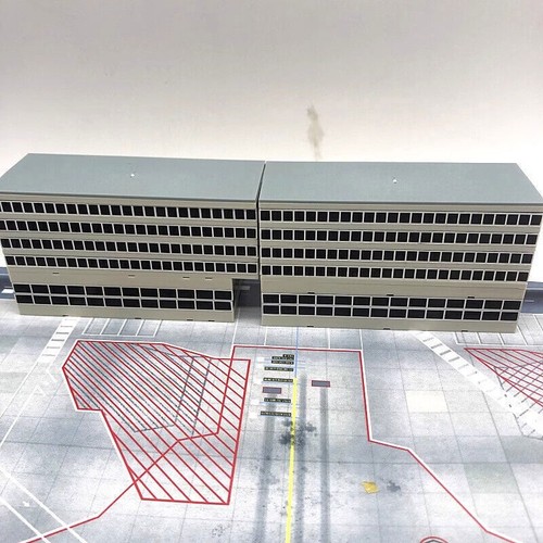 1/400 Airport Terminal Building Air Bridge DIY Model Scene Ornament Gift Toy New - Picture 36 of 40