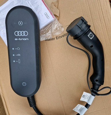 Audi Home Charger Mains UK Plug Type 2 Cable 8V4971675AN for sale 