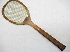 VINTAGE WRIGHT DITSON "SEARS" WOODEN TENNIS RACQUET. ANTIQUE / DISPLAY