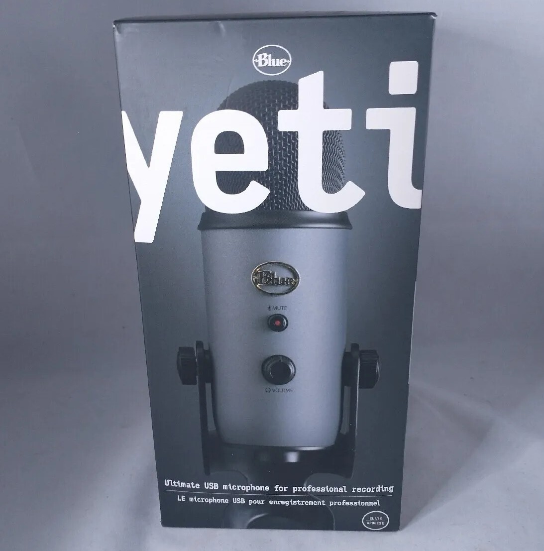 Blue Microphones 0175 Yeti USB Stand-Held Studio Recording
