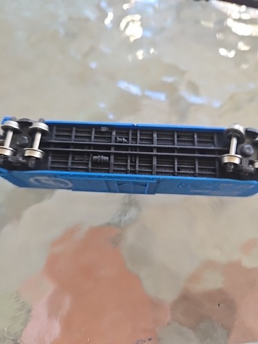 Bachmann N Scale Great Northern Single Door Box Car 37153. Vintage Blue - Picture 8 of 8