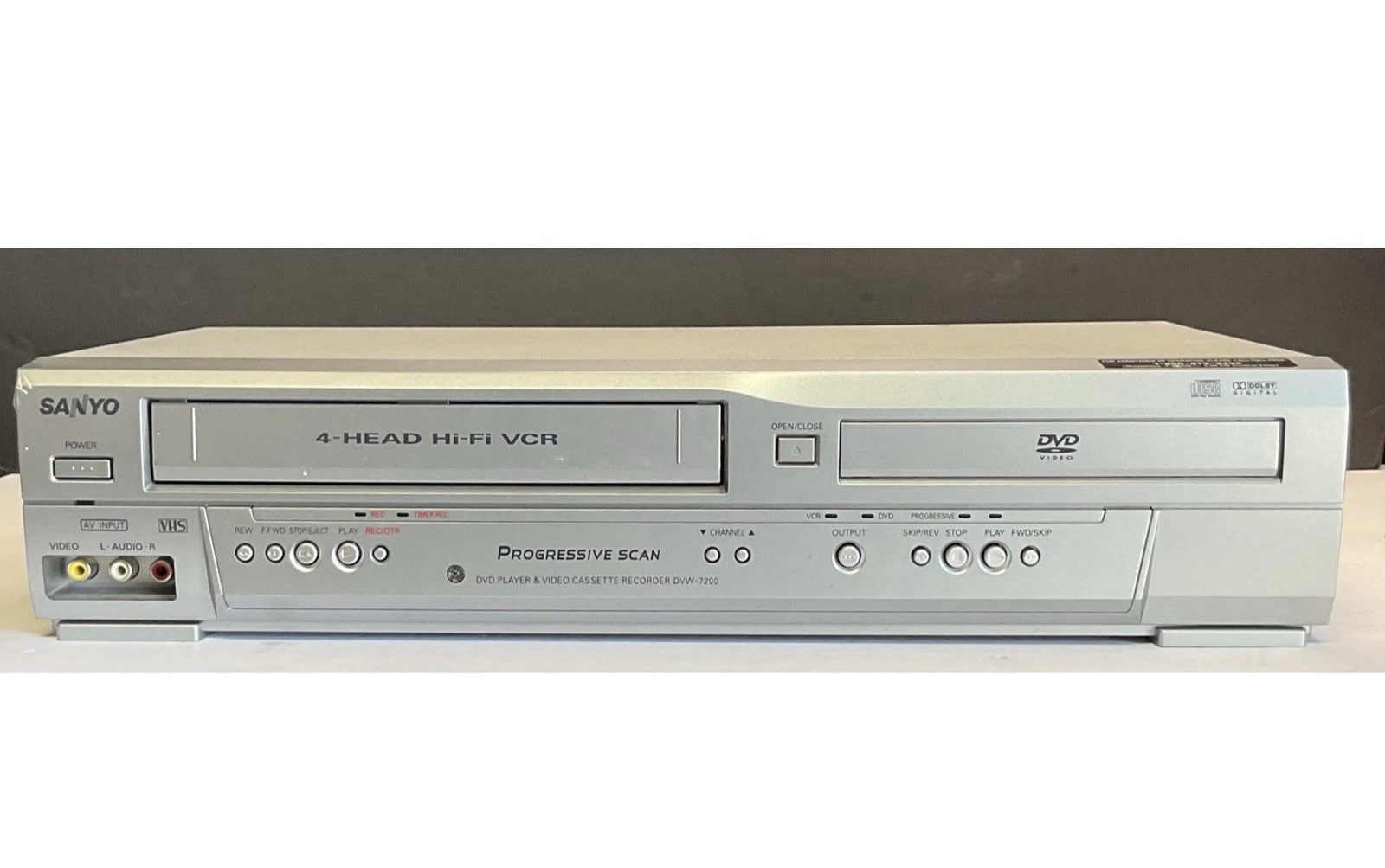Sanyo DVD/VHS Combo Player M/ DVW-7200 Silver Tested No Remote or Manual Used