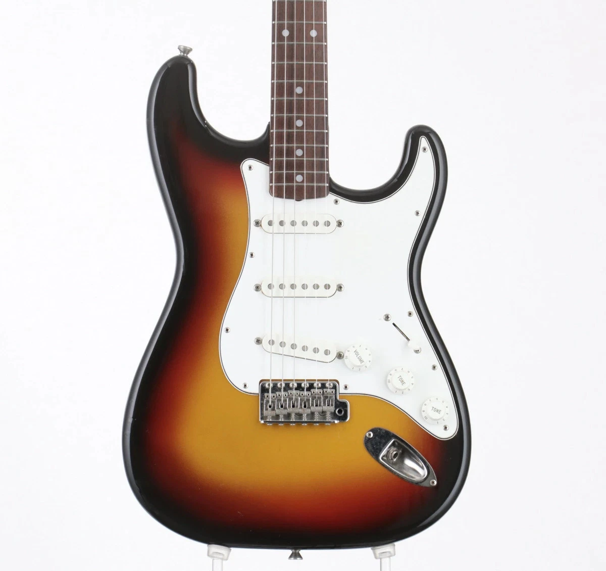 Preços baixos em Fender Squier Stratocaster Japão | eBay
