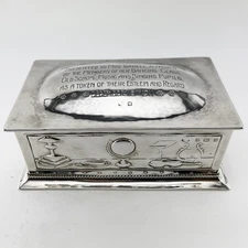 Arts and Crafts Style Edwardian Sterling Silver Box 1911 Birmingham