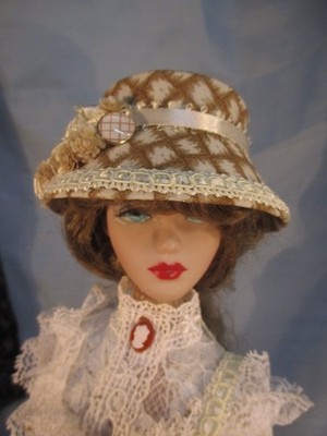 Basket Weave a doll hat and purse fits Gene, Diana, Tyler dolls not included.