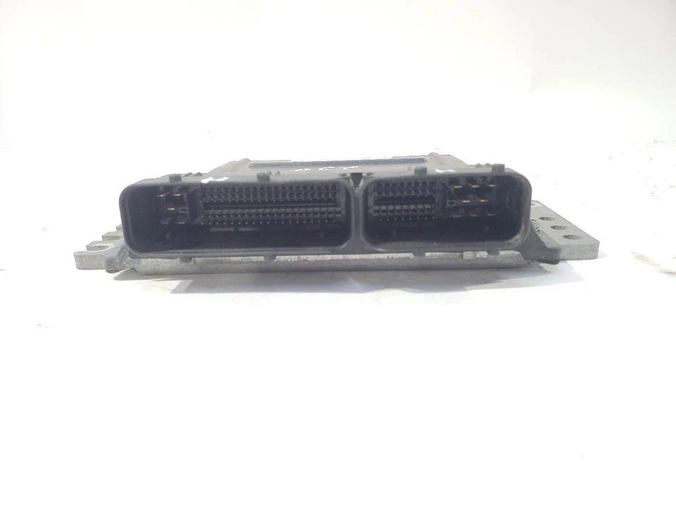 2006 Nissan Titan Crew OEM Electronic Computer Module 5.6L 4WD MEC84-011 - Image 3 of 4