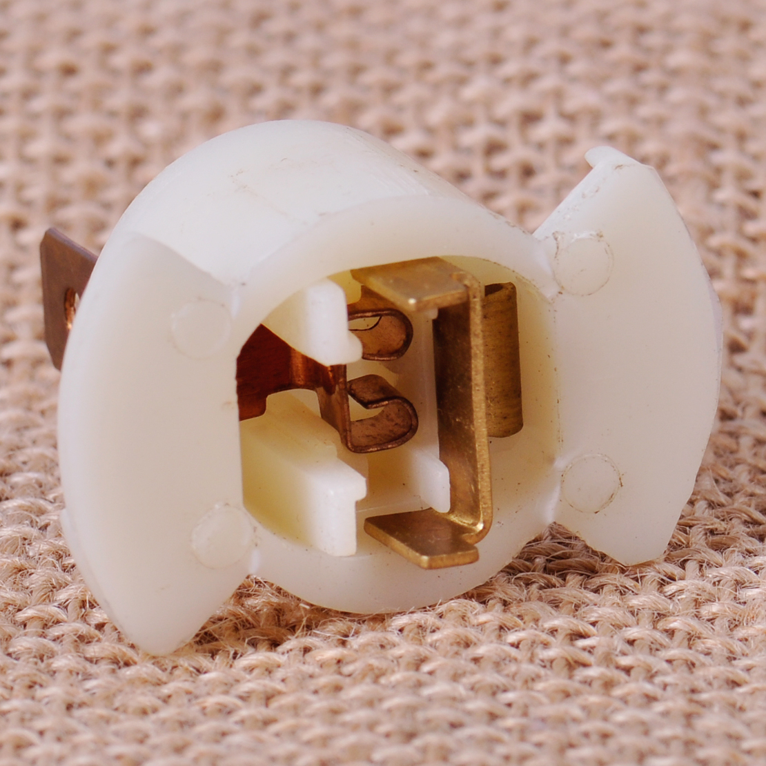 H1 Halogen Headlight Bulb Socket Holder 33116SD4961 Fit For Honda CRV