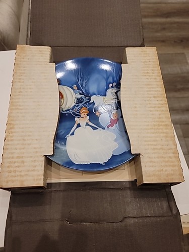 Knowles Disney Cenicienta Bibbidi-Bobbidi-Boo Madrina Coleccionistas Plato Certificado de Autenticidad Caja - Imagen 8 de 10