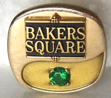 BAKERS SQUARE restaurant, pie shop 1/10 10K employee service award tie pin