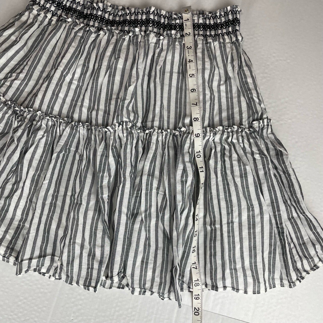 Kate Spade Broome Street Black White Striped Flouncy Mini Skirt Size Medium thumbnail 10