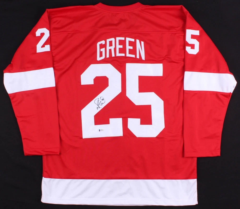 Green red hotsell wings jersey