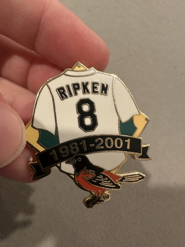 Spilla maglia Cooperstown Dreams Park Cal Ripken JR, 1981-2001 - Foto 7 di 8