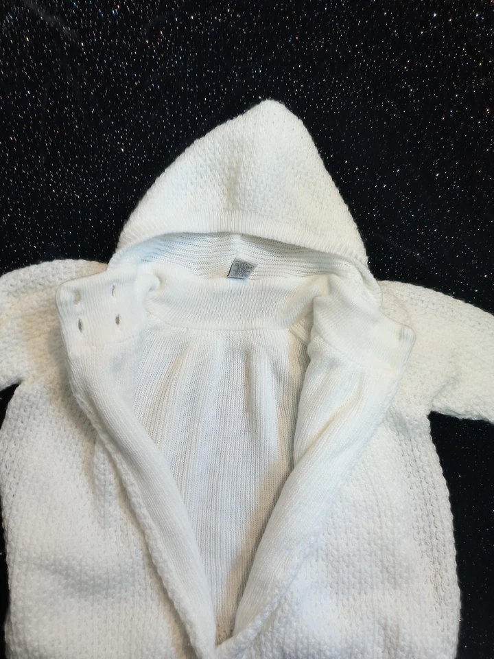 Suéter de acrílico Class Club Swing Cape Coat novo na caixa 0-6 meses bebê menina - Imagem 3 de 4