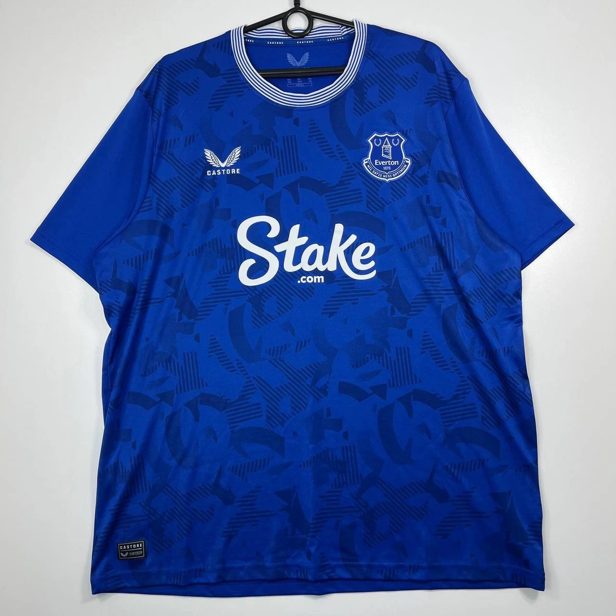 KIT D'ENTRAÎNEMENT CHEMISE BLEUE MAILLOT EVERTON UMBRO ANGRY BIRDS TAILLE L