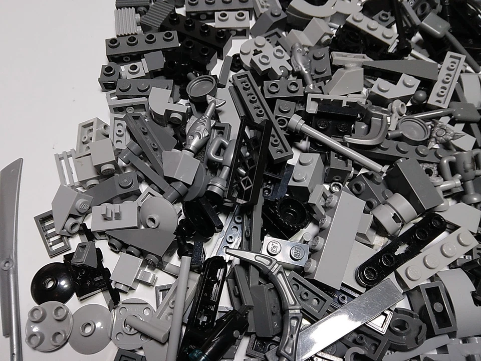 Lego Lote 500 Pequeños Negro Gris Ladrillo Arma Accesorios Ninjago Espadas Herramientas 824 Foto 4 de 4