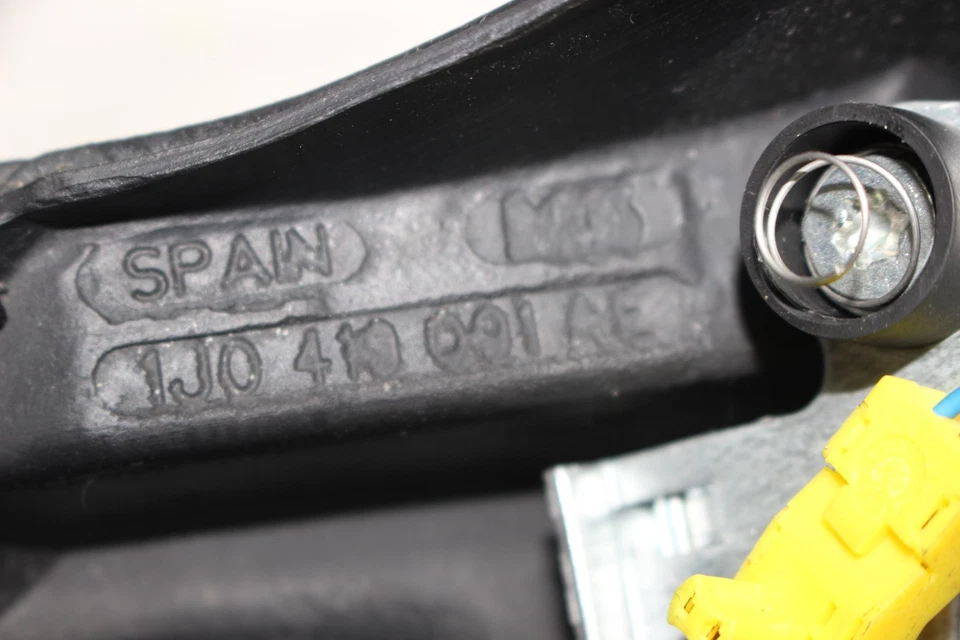 Lenkrad 1J0419091AE / 1J0419091 Skoda Fabia I 6Y5 Bj,06 - Bild 2 von 4