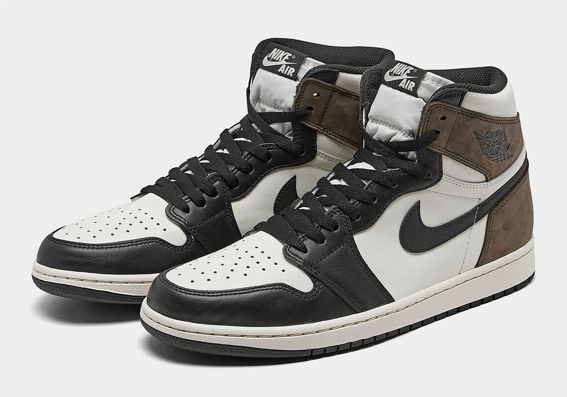 NIKE AIR JORDAN 1 RETRO HIGH OG SAIL/BLCK-DARK-MOCHA [555088 105