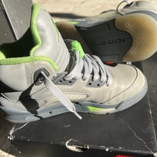 Air Jordan 5 Retro GS Green Bean Silver/Green Sz 3.5Y Style DQ3734-003. Used