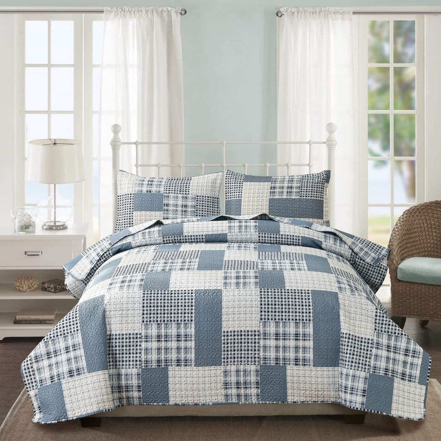 Size, Lightweight Soft Full/queen Blue White Plaid