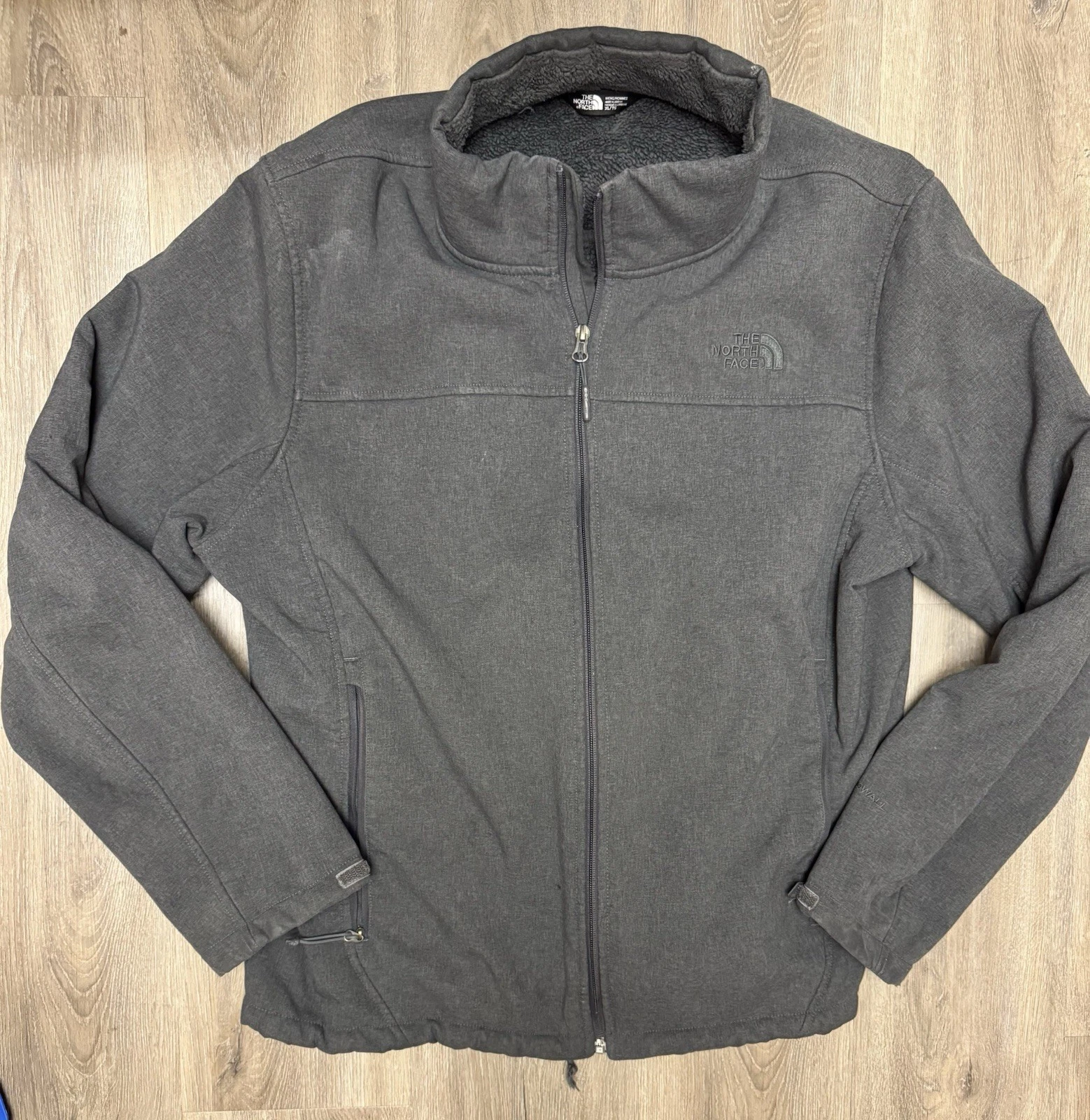 The North Face WindWall Softshell Jacket Mens XL Gray Fleece Lined Full Zip