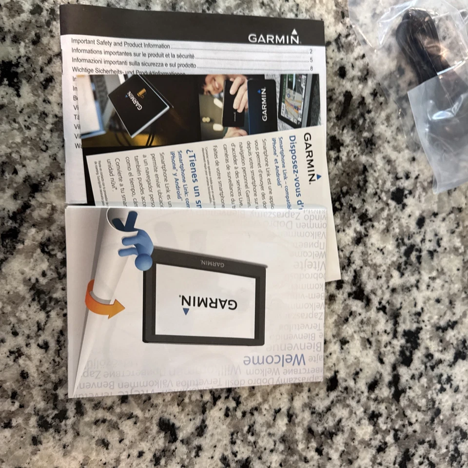 Garmin RV 760LMT GPS Navigation Bundle W/ Dash Mount, USB Cable, Car ChargerNEW - Image 4 of 4