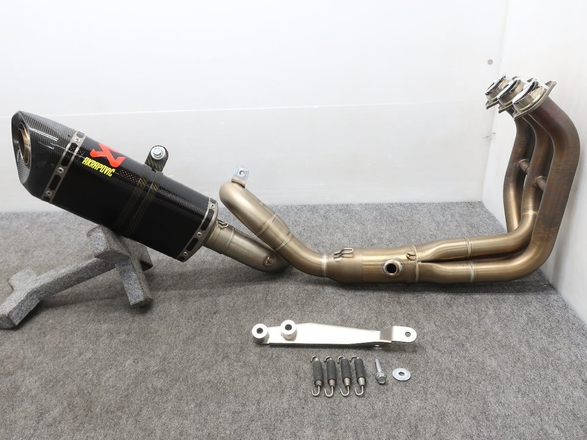 アクラポ　フルエキマMT-09 (14〜20) XSR900 (16〜21) Mt-09 14-20 Xsr900 16-21 Akrapovic Stainless/Carbon Full