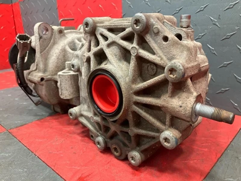 2016-2020 Nissan Pathfinder Rear Axle AWD Differential Carrier OEM Foto 2 de 4