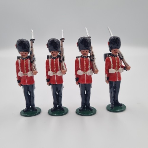 Gran Bretaña Creada por Charles Biggs 2001 Coldstream Guards x4 Modelos Premier - Imagen 3 de 9