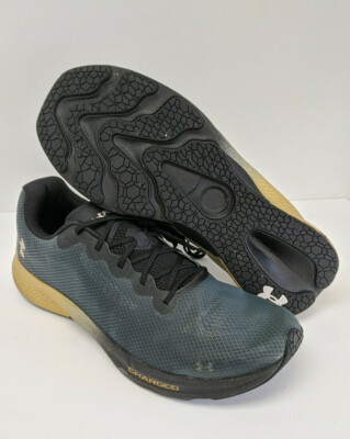 Under Armour Charged Pulse Running Shoes, Black, Men display picture 2