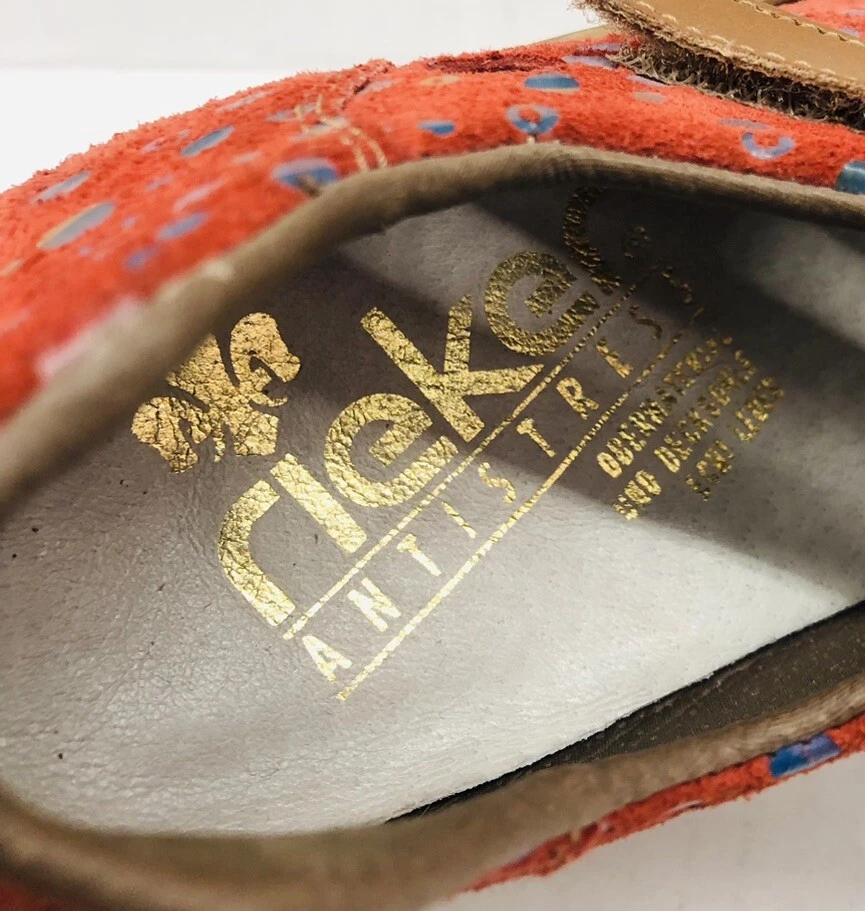 RIEKER ANTISTRESS Camurça Vermelha Mary Janes Gancho Laço Plano Tamanho 38 Bolinhas Estreitas - Imagem 3 de 4