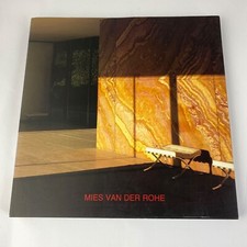 Yehuda E. Safran, MIES VAN DER ROHE (Editorial Blau, 2000)