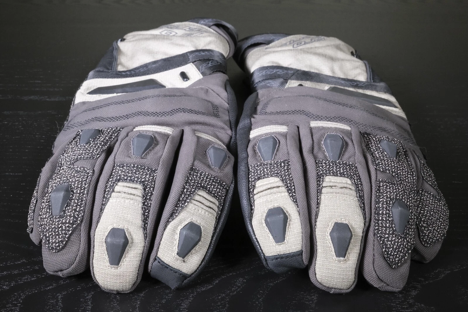 RST Pro Series Ranger CE waterproof gloves sand/graphite textile and leather