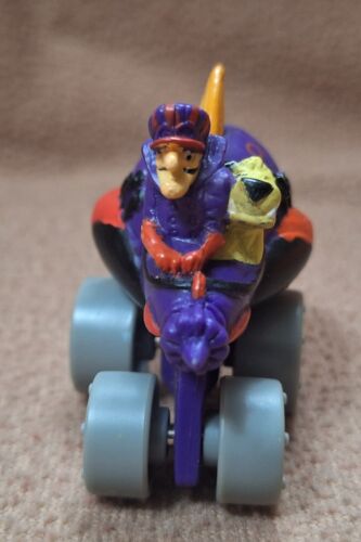 Hanna-Barbera WACKY RACES '90 DICK DASTARDLY and MUTTLEY Hardee's Toy Purple Car - Picture 4 of 4