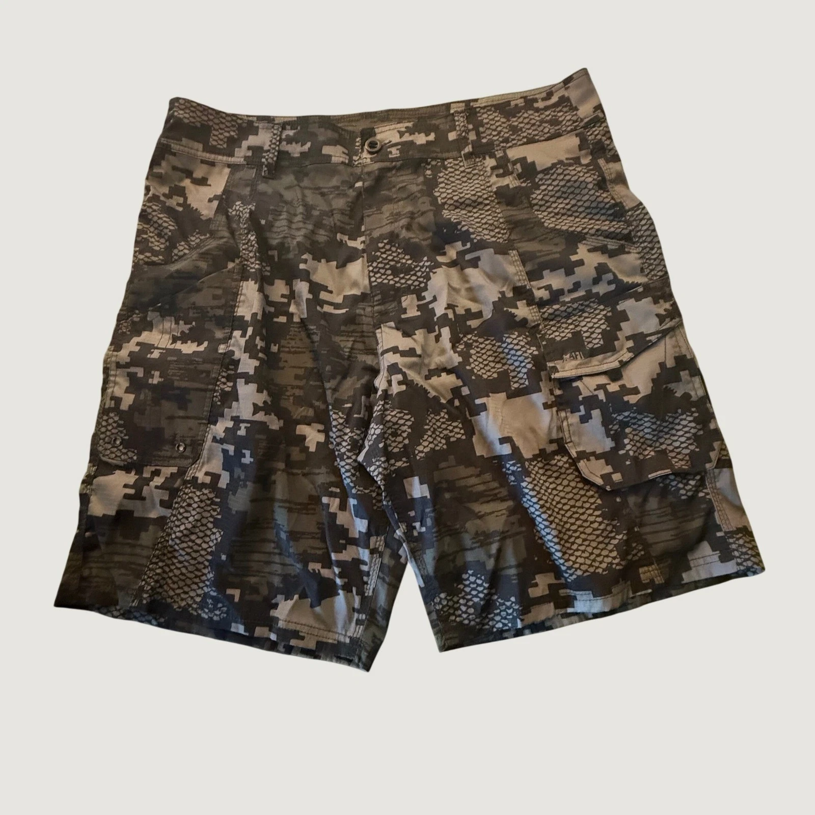 AFTCO Mens 38 Digital Camo Snakeskin Cargo Fishing Shorts Brown D Ripstop D5