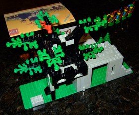 Vintage Lego # 6066 Camouflaged Outpost