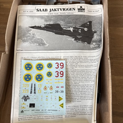 ESCI 1/48 Scale SAAB JA-37 Jaktviggen Plastic Model Kit 4059 - Picture 2 of 8