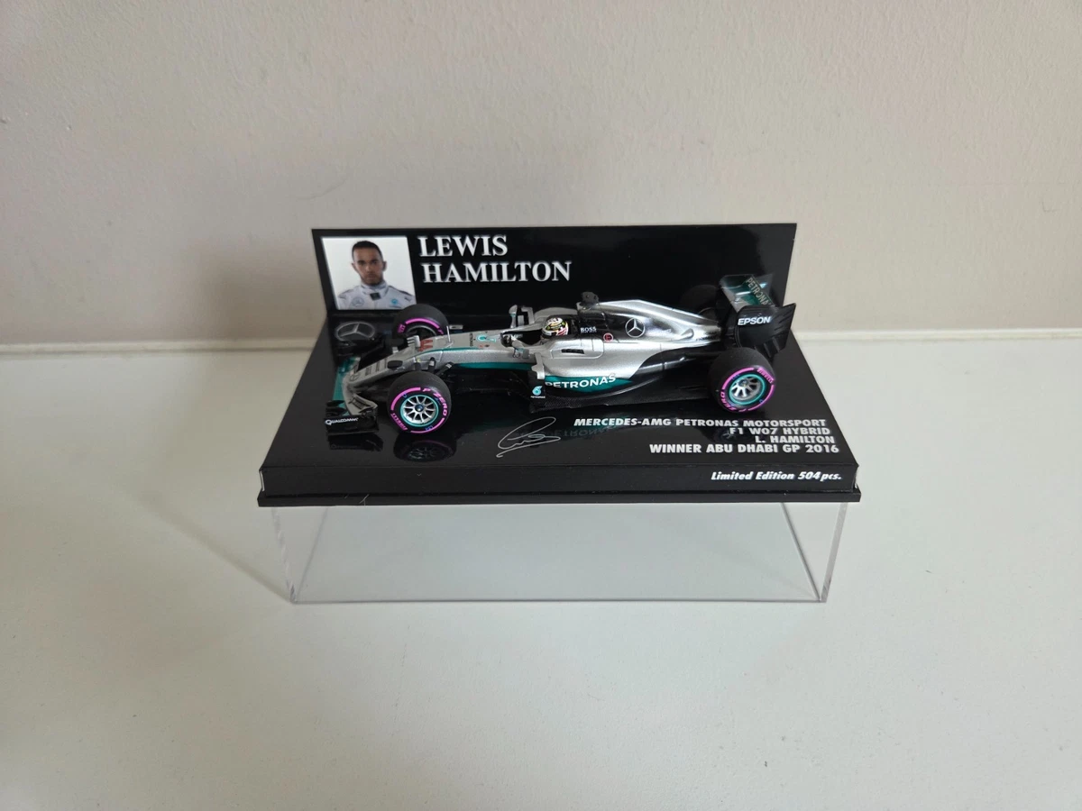 MINICHAMPS Mercedes GP Diecast Formula 1 Cars 2016 Vehicle Year