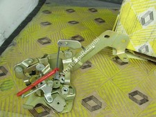 Porte arrière et accessoires Renault R18