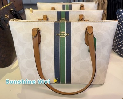 NWT Coach Gallery Tote Bag Signature Canvas With Stripe Print CBM18  Gold/Chalk