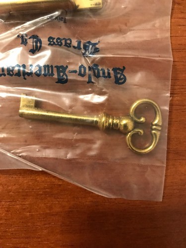 Solid Brass Large Surface Mounted Lock with Key S-2G - Picture 6 of 6
