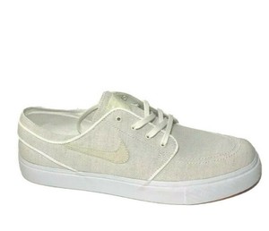 nike sb zoom janoski cvs dc