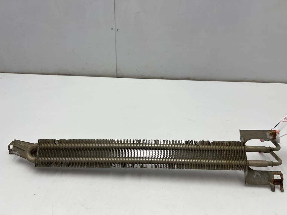 Масляный радиатор гидроусилителя руля Ford Crown Victoria Lincoln Towncar от оригинального производителя 8W1Z3D746A - Изображение 3 из 4