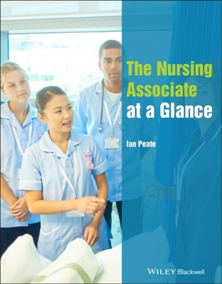 The Nursing Associate auf einen Blick von Ian School of Nursing and Hebammen Torf  