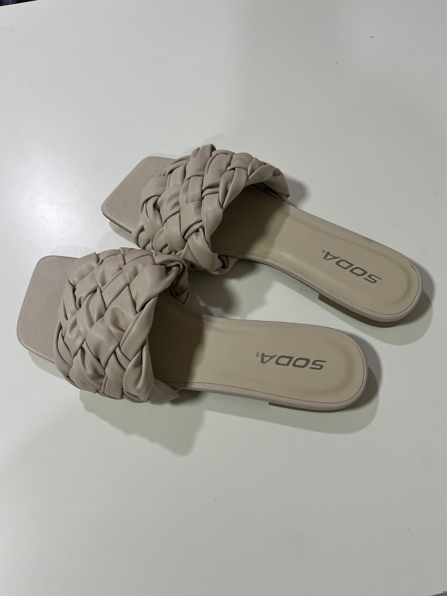Soda Women’s Slides Size US 8,5 Color Beige New