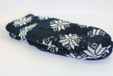 Cozy Snowflake Christmas Patterned Slipper Socks OSFM