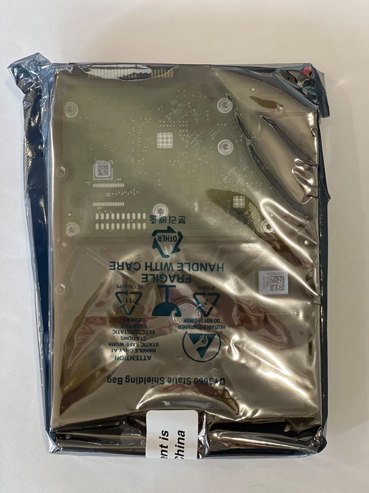 LOT OF 25 NEW!!! SEAGATE ST3250312CS 250 GB 3.5 IN SATA DESKTOP HARD DISK DRIVE - Image 2 of 4