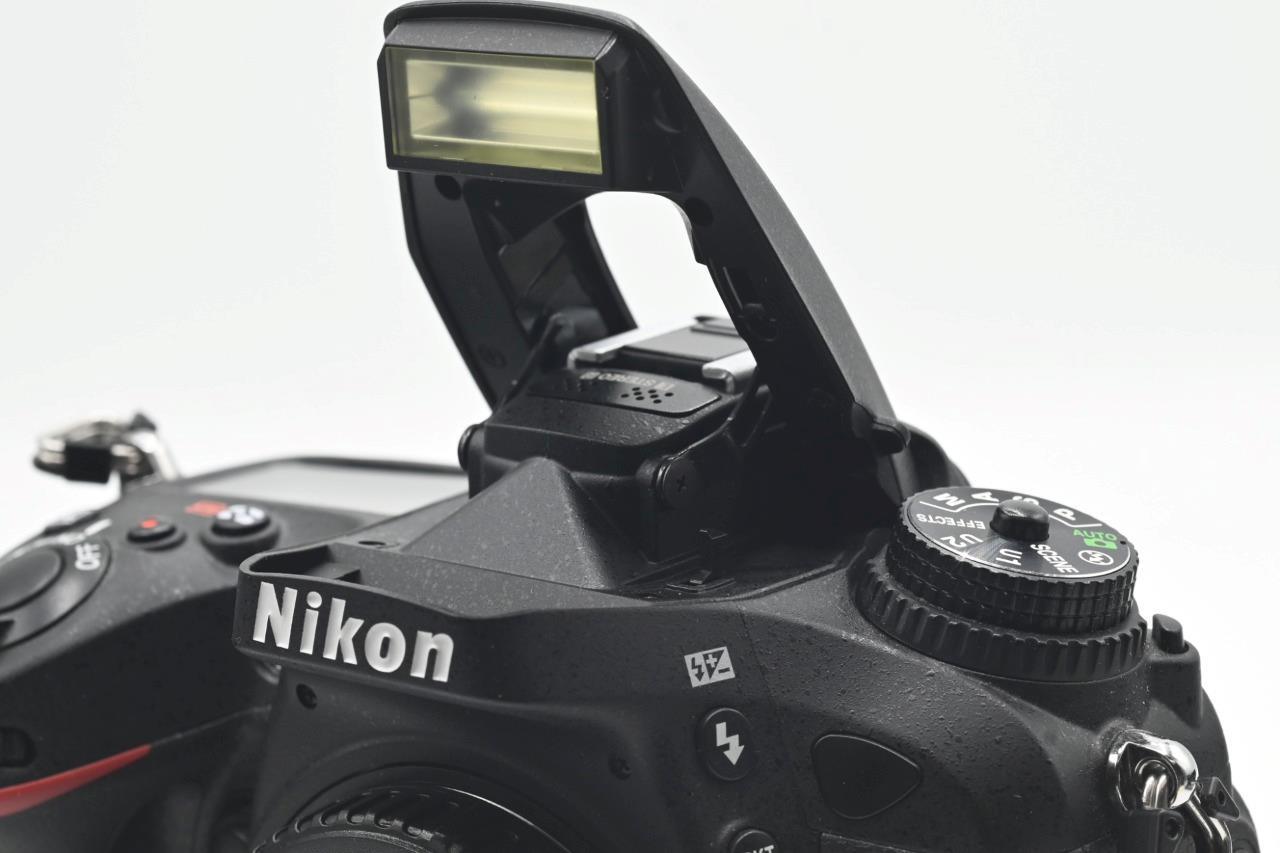 Nikon D7100 ULTRA LOW SHUTTER COUNT Digital DSLR Camera Body GREAT