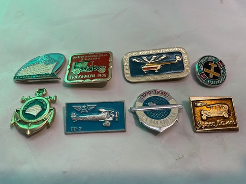 Authentic Vintage Russian Naval Aircraft and Automobile 8 Pin Badge Button pins - Picture 4 of 5