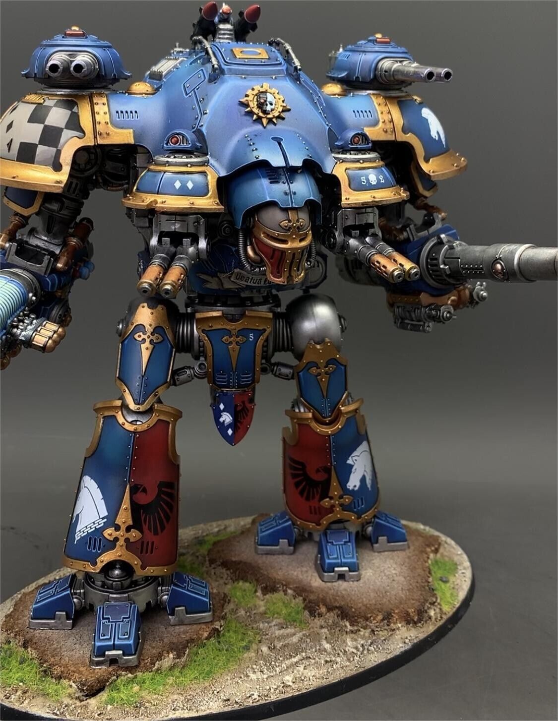 IMPERIAL KNIGHT PAINTED IMPERIAL KNIGHT PAINTED
